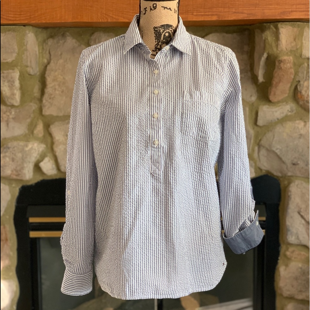 Tommy Hilfiger L Ladies Shirt. Blue and white striped.